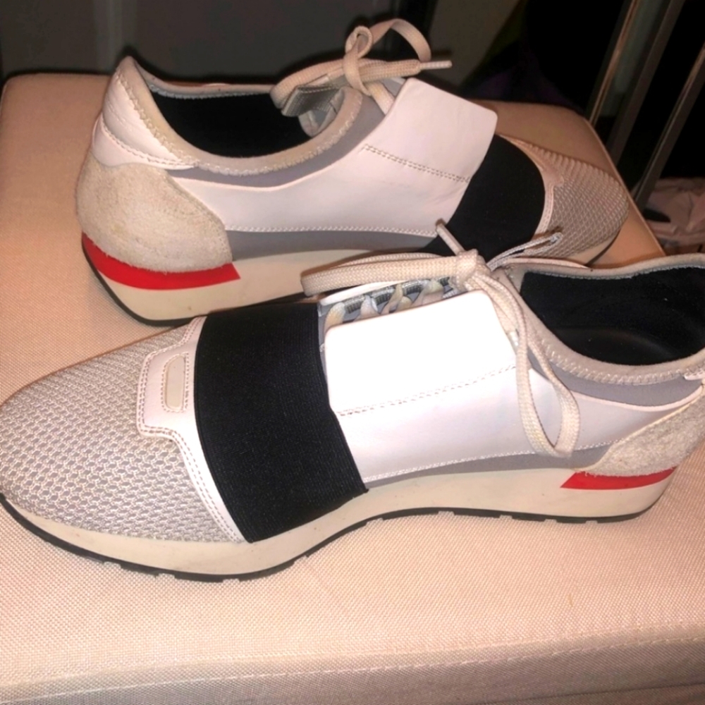 Balenciaga Race Runner Sneaker